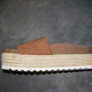 Dirty Laundry Pippa Flatform Espadrille Slides Size 8 Brown Faux Suede Open Toe